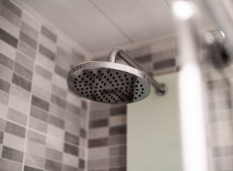 Prysznic zamiast kąpieli. Ile można zaoszczędzić?