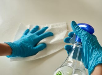 Czy warto zatrudnić firmę sprzątającą?