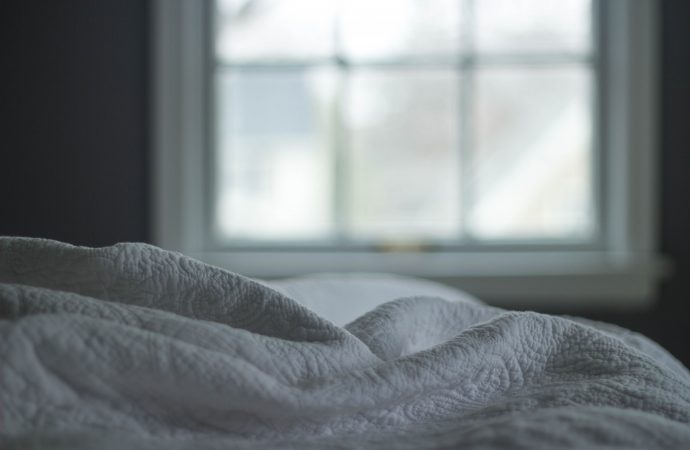 Pościel z wypełnieniem – wygodne rozwiązanie dla osób ceniących sobie komfort snu
